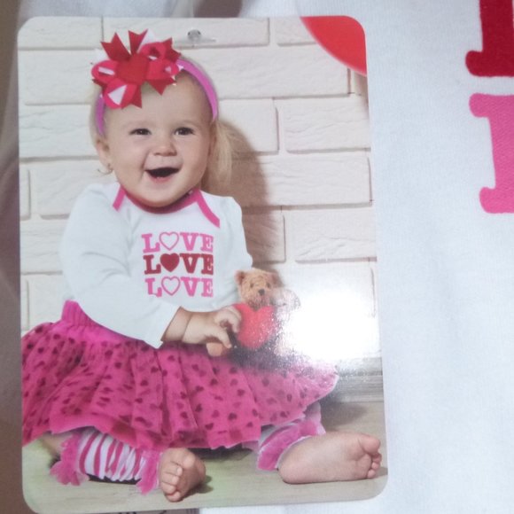 Baby Essentials LOVE  4-Pc Bodysuit, Tutu, Leg Warmers & Headband Size 6 9 mo NW - Picture 5 of 5